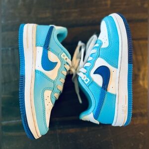 Nike Air Force 1 UNISEX Size Kids 11